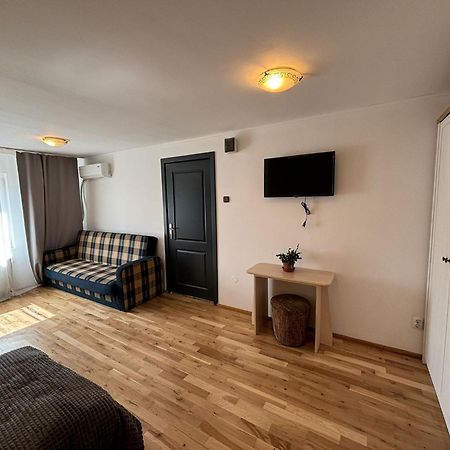 Vila Daddy Deva Exteriér fotografie