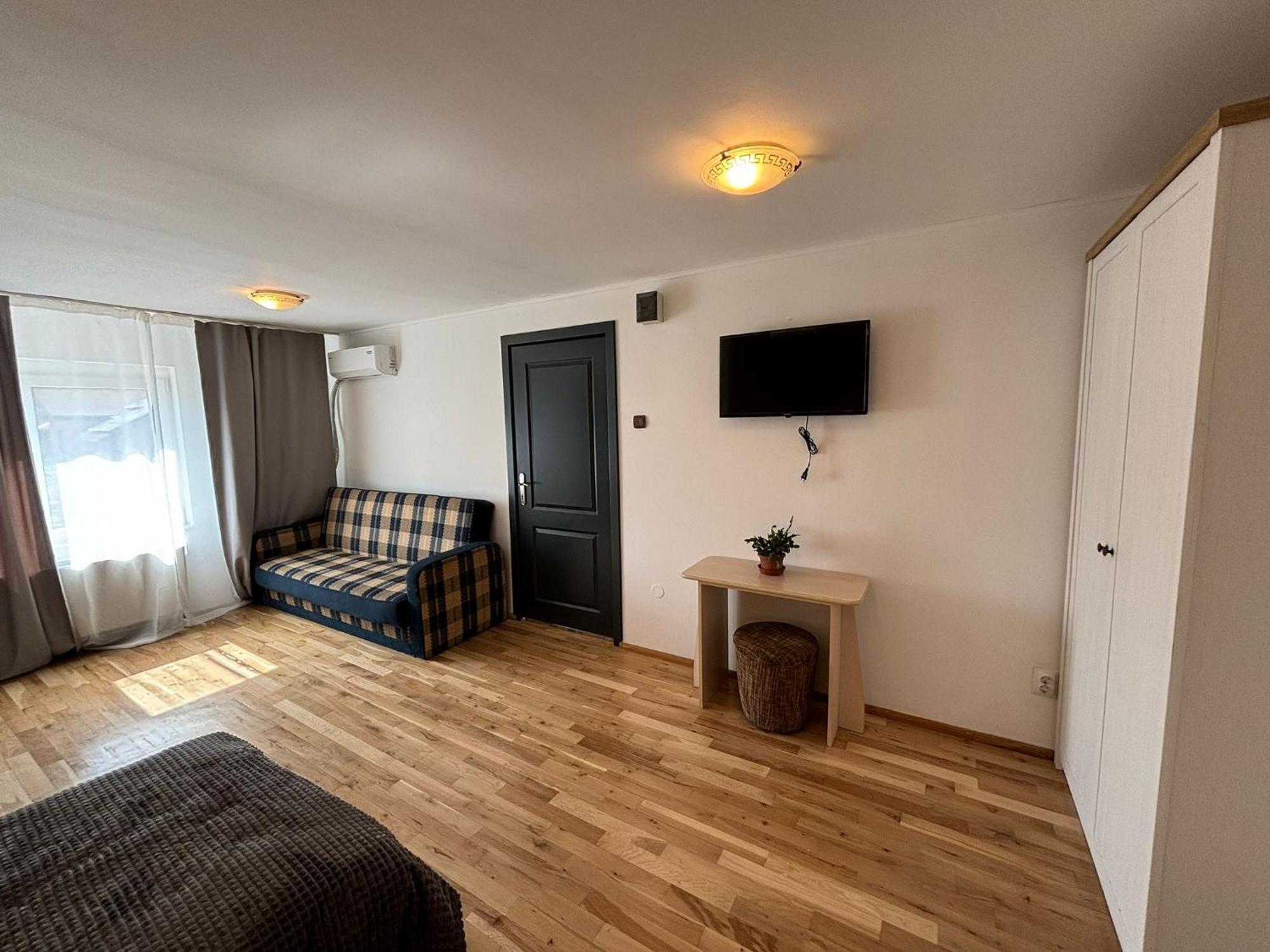 Vila Daddy Deva Exteriér fotografie